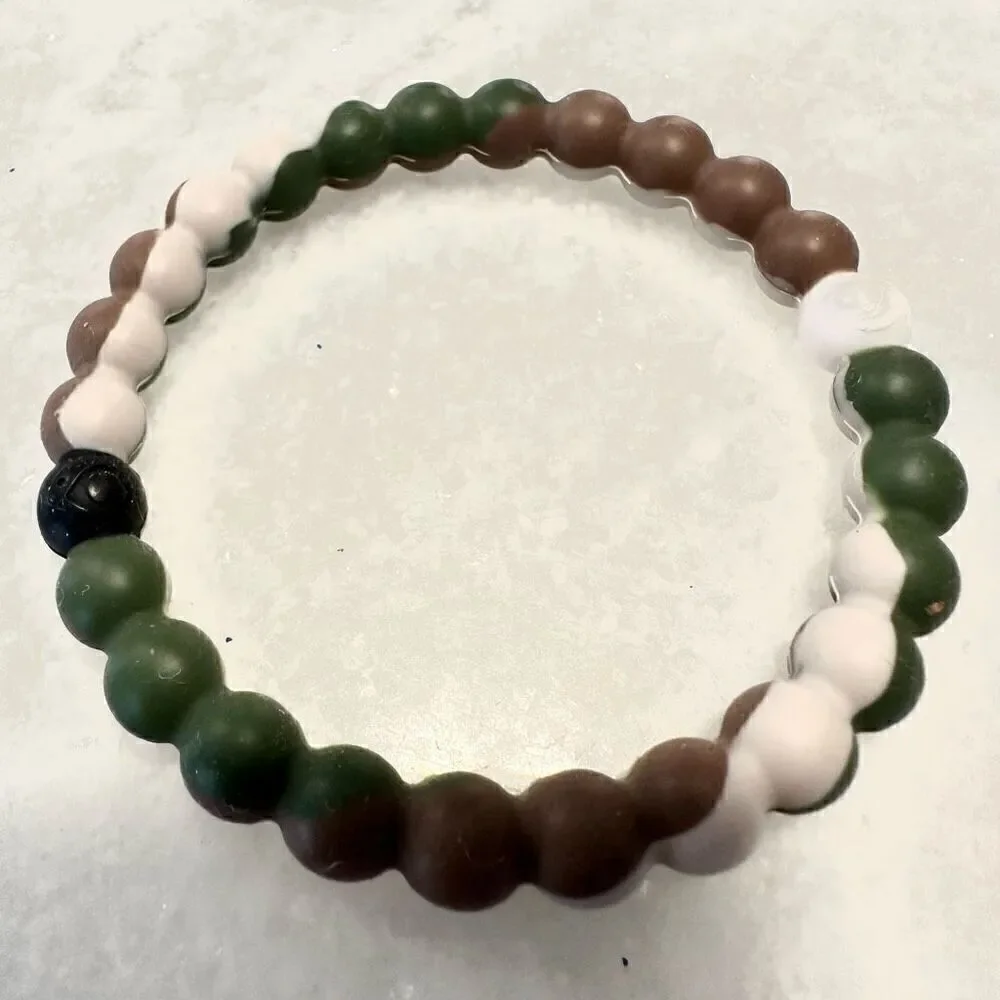 NWOT Lokai Camouflage Print World Wild Life Bangle Bracelet Green Brown OS